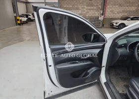 Hyundai Tucson 2WD* Modern* КОЖА, снимка 16