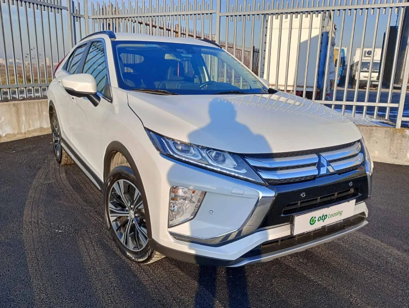 Mitsubishi Eclipse Cross Mitsubishi Eclipse Cross 1.5 MIVEC (152 кс) CVT , снимка 2 - Автомобили и джипове - 48589663