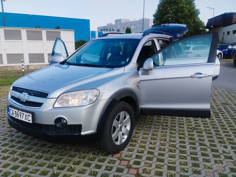 Chevrolet Captiva 2.0 d, снимка 8 - Автомобили и джипове - 52572537