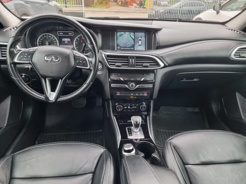 Infiniti QX30 2.0T AWD Premium* Distronic* KEYLESS* Lane Assist*, снимка 10 - Автомобили и джипове - 52638115