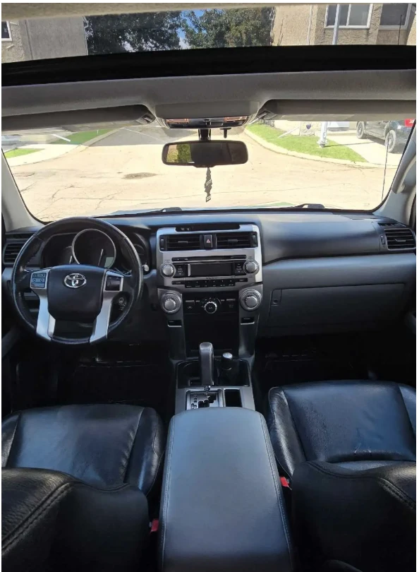Toyota 4runner 4.0* V6* ПОДГРЕВ* КЕЙЛЕС* FULL*  - изображение 8