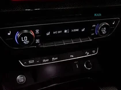 Audi SQ5  3.0 TFSI * Technik * АвтоКредит * (ЦЕНА ДО БГ), снимка 14 - Автомобили и джипове - 56302376