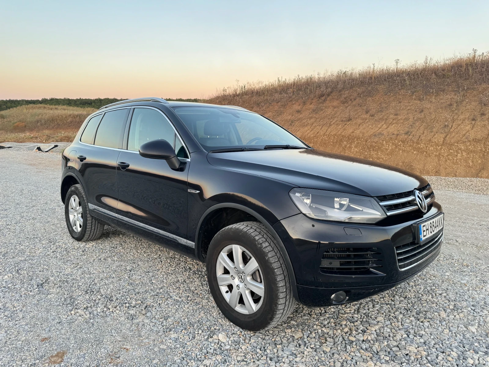 VW Touareg 3.0 TDI R-LINE - изображение 4