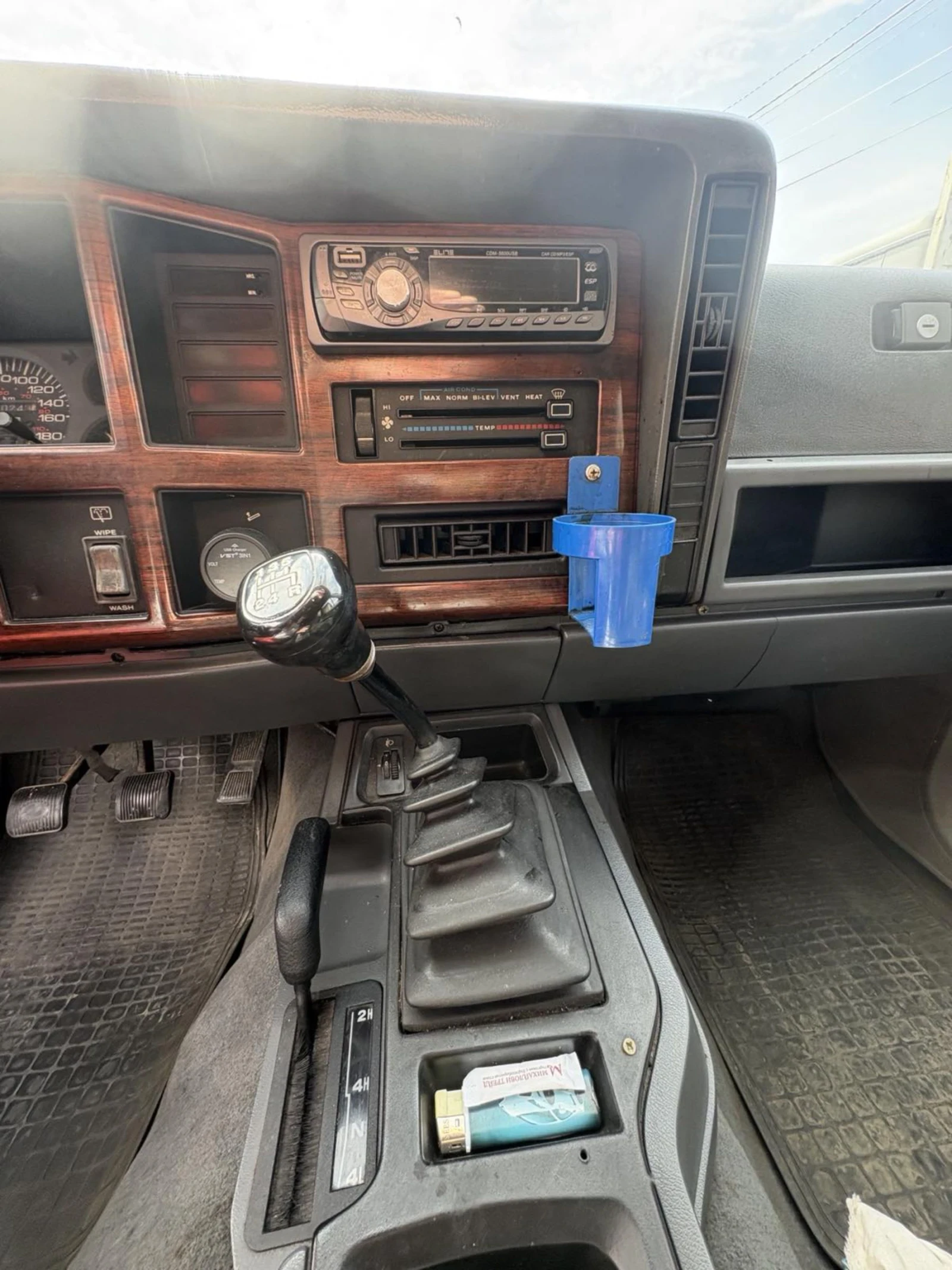 Jeep Cherokee  - изображение 10