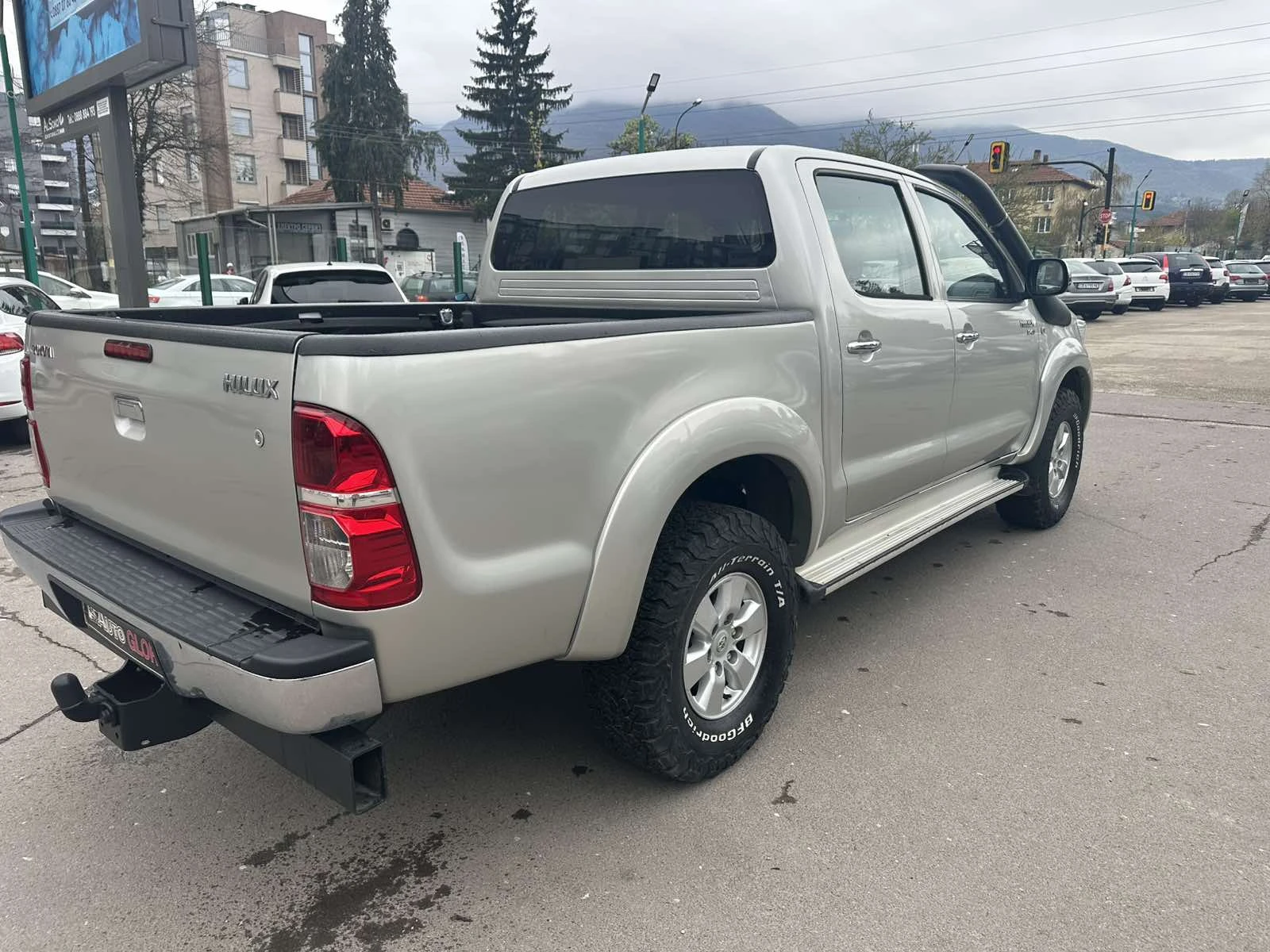 Toyota Hilux 2.5 DISEL - изображение 6