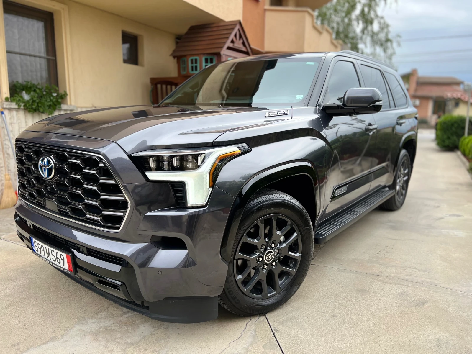 Toyota Sequoia 3.5 hibrid | Mobile.bg   1