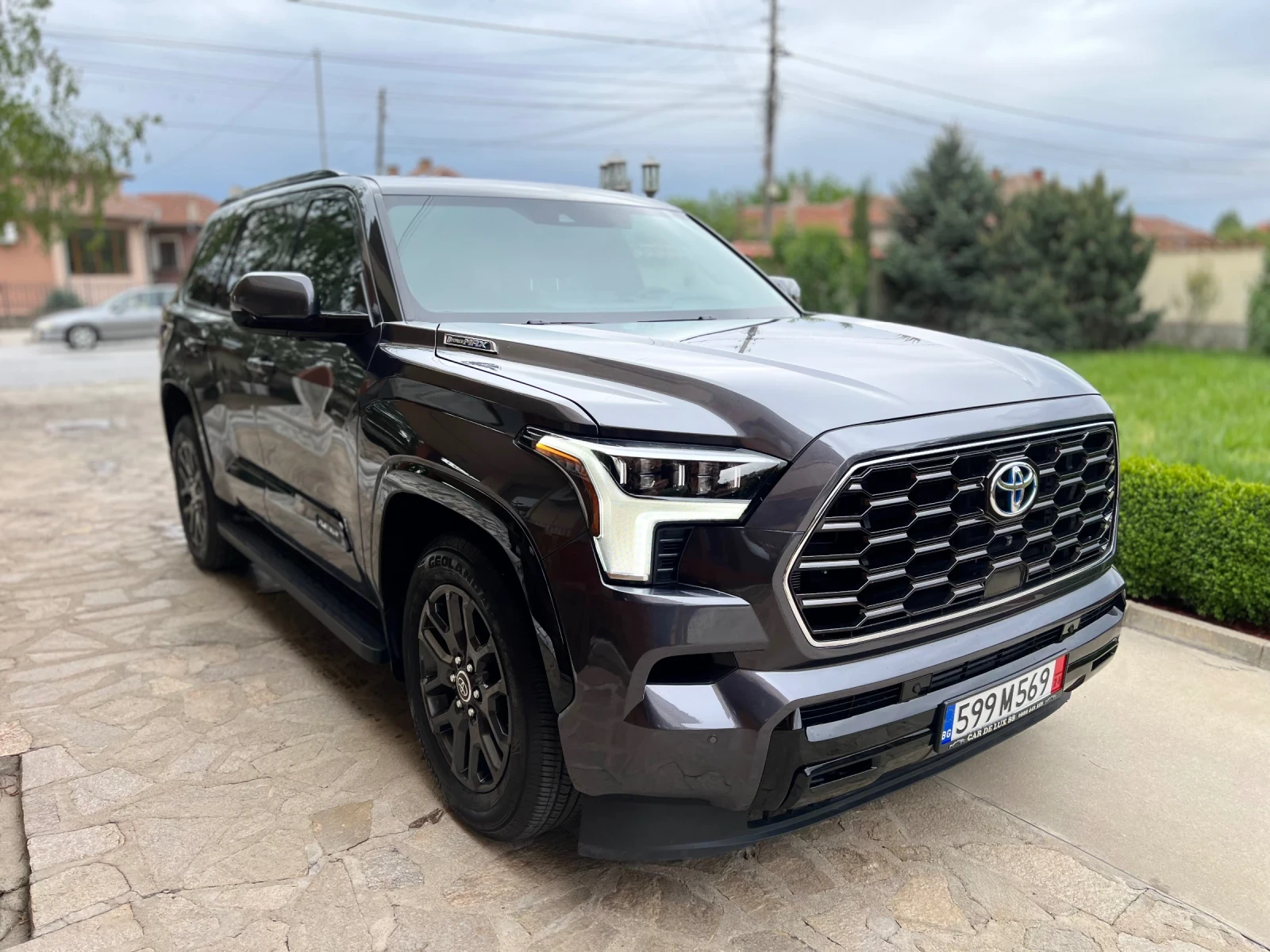 Toyota Sequoia 3.5 hibrid | Mobile.bg   3