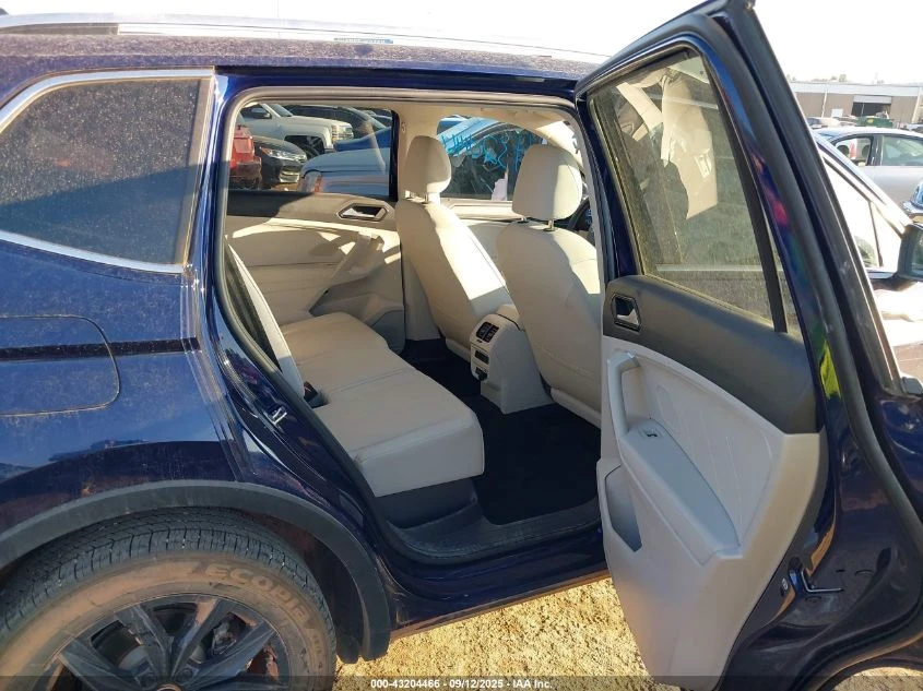 VW Tiguan 2.0T WOLFSBURG EDITION DIGITAL/КОЖА/ПОДГРЕВ - изображение 8