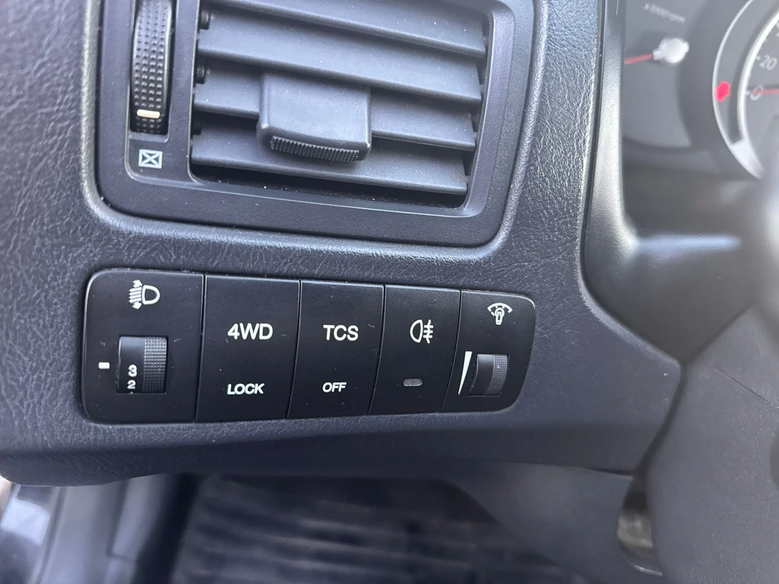 Hyundai Tucson, снимка 8 - Автомобили и джипове - 53841307