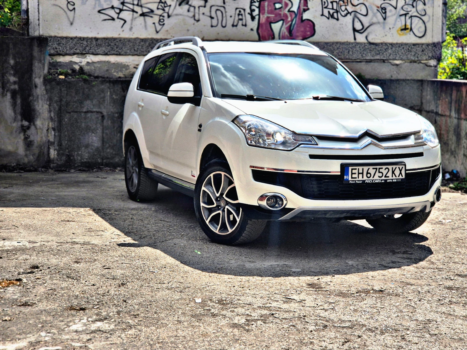 Citroen C-Crosser, снимка 2 - Автомобили и джипове - 54217985