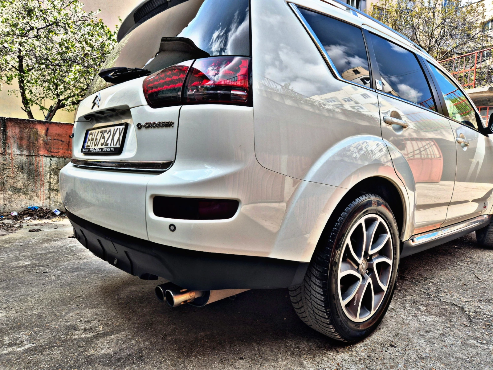 Citroen C-Crosser, снимка 4 - Автомобили и джипове - 54217985