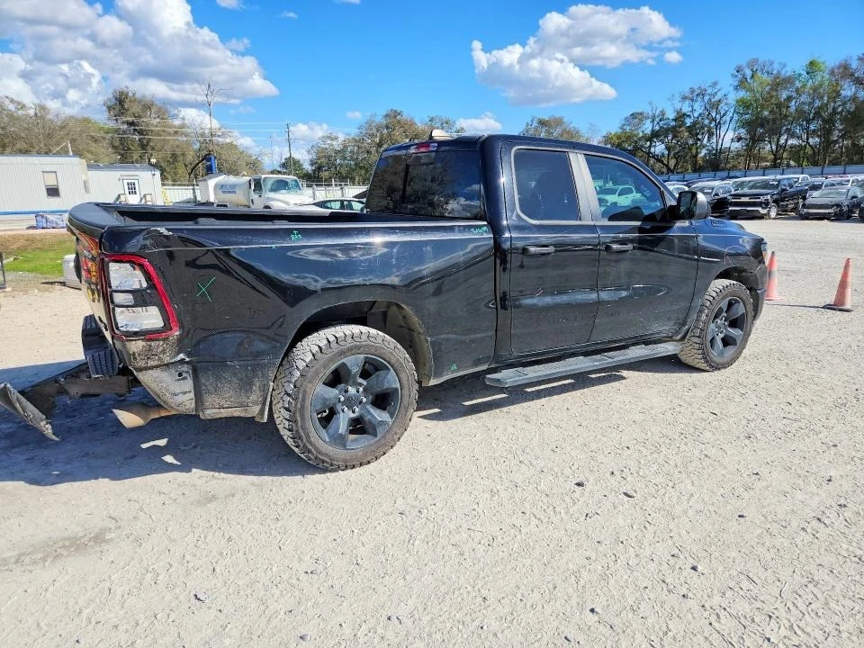 Dodge RAM 1500, снимка 3 - Автомобили и джипове - 54695587
