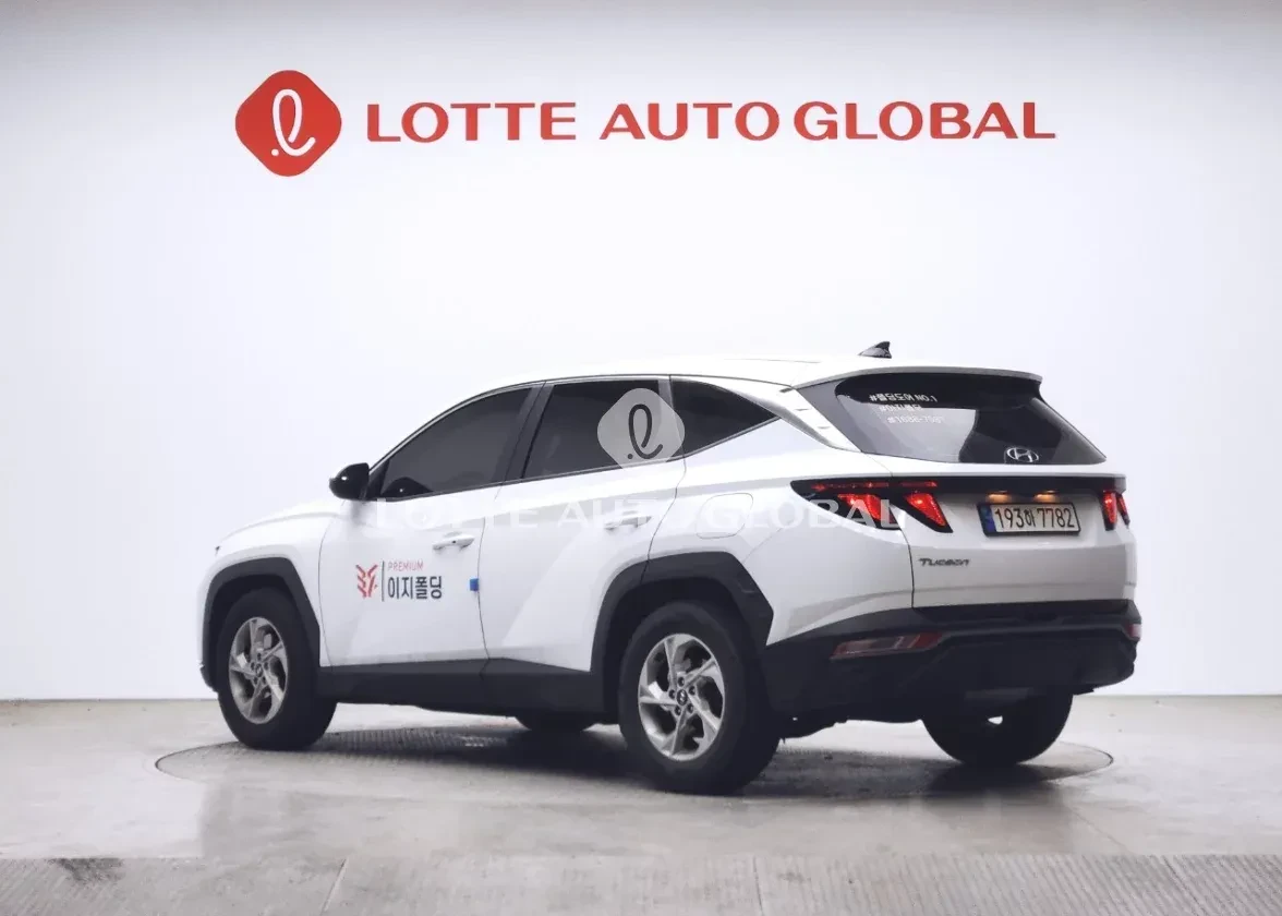 Hyundai Tucson 2WD* Modern* КОЖА, снимка 4 - Автомобили и джипове - 54897378