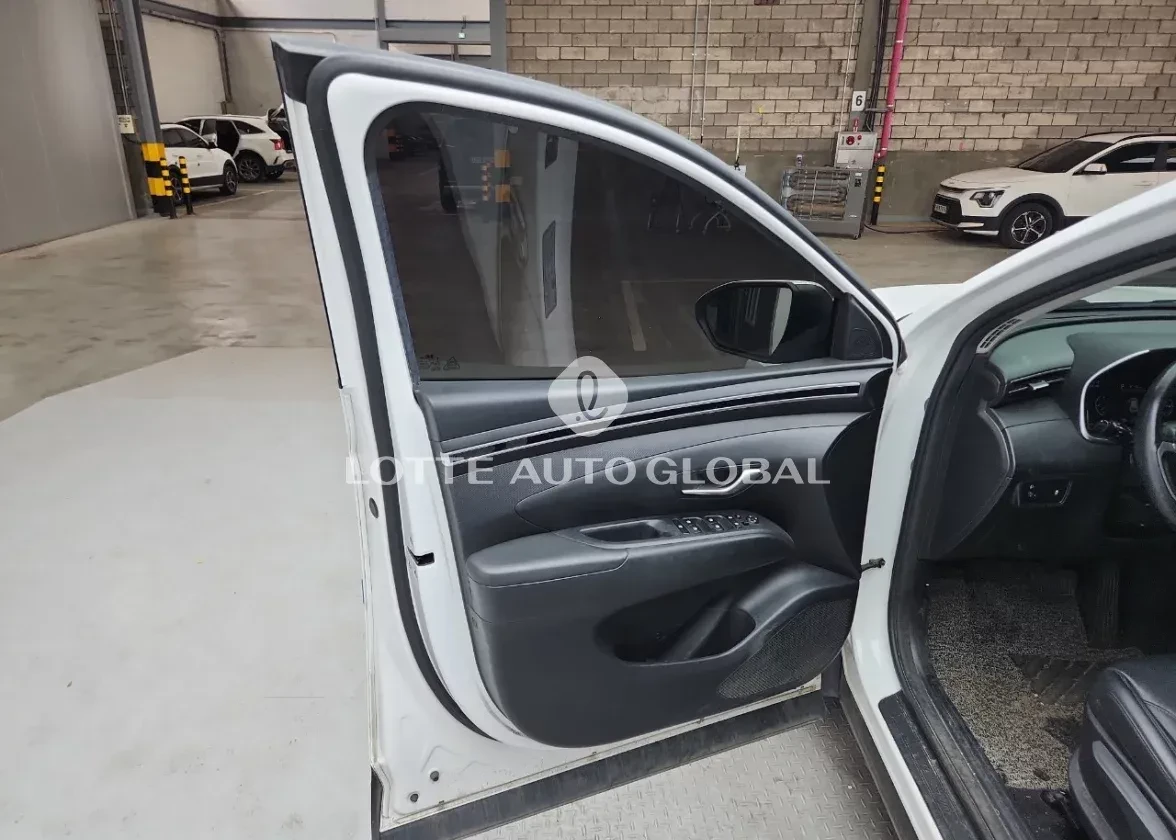 Hyundai Tucson 2WD* Modern* КОЖА, снимка 16 - Автомобили и джипове - 54897378