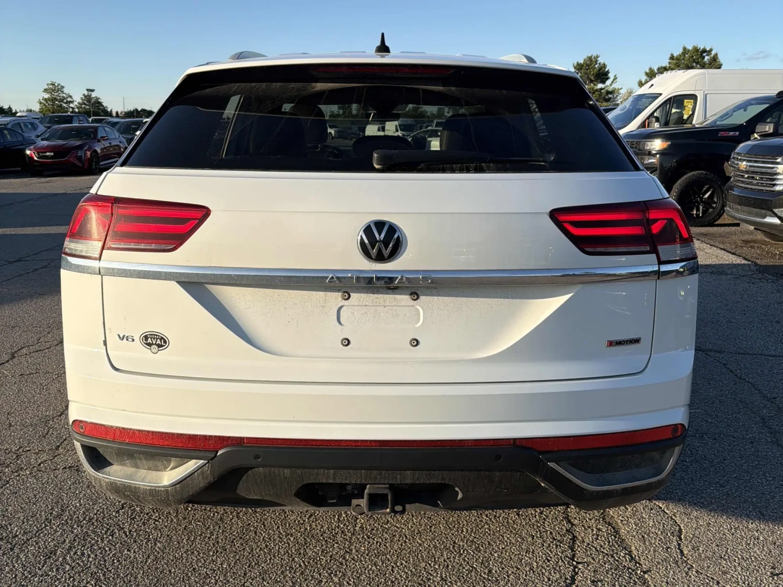 VW Atlas Cross Sport Comfortline * V6 * CARFAX, снимка 5 - Автомобили и джипове - 54963891