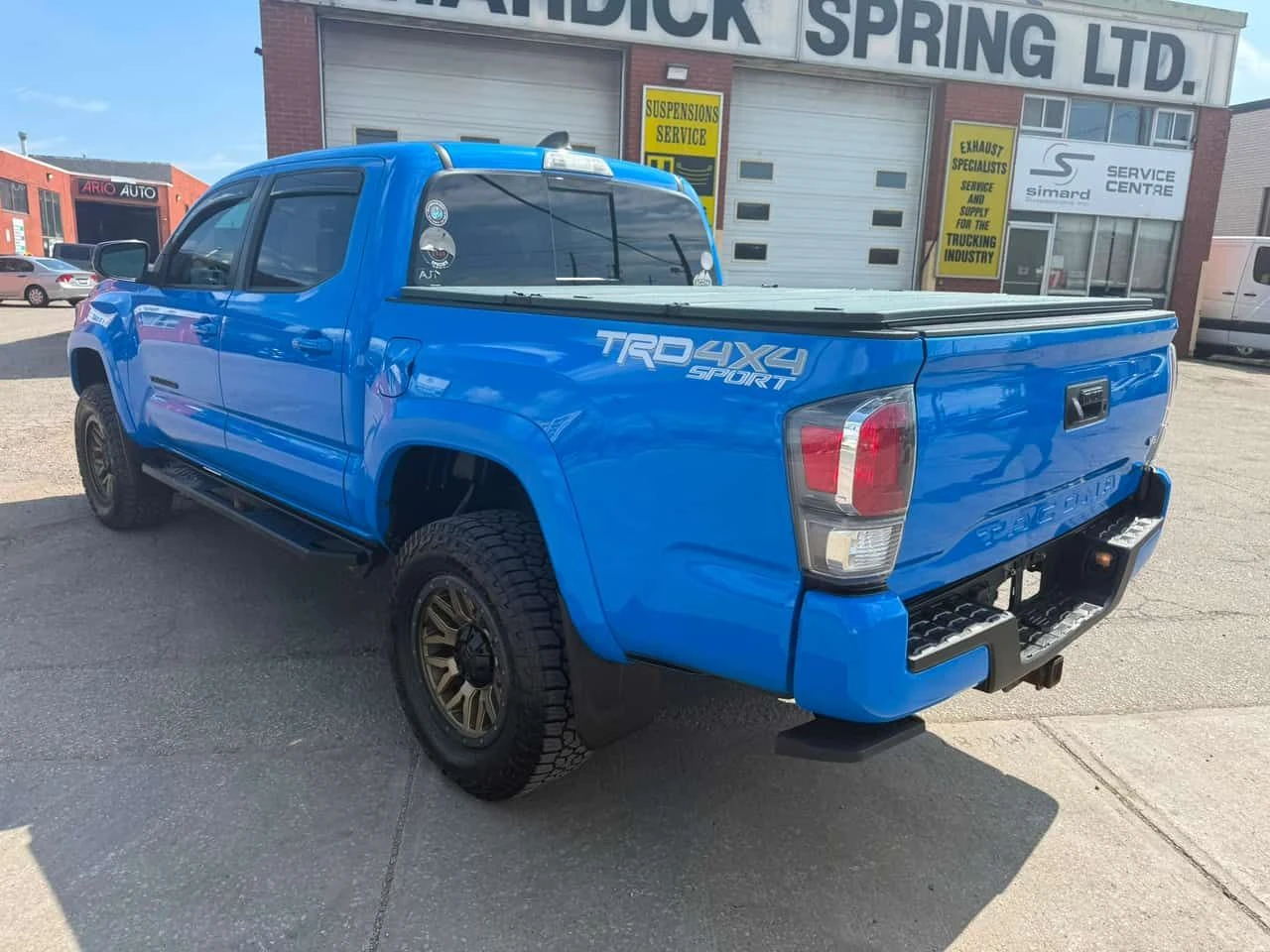 Toyota Tacoma * 4x4 Double Cab SB* АВТОКРЕДИТ БЕЗ ПЪРВОНАЧАЛНА *, снимка 12 - Автомобили и джипове - 55685156