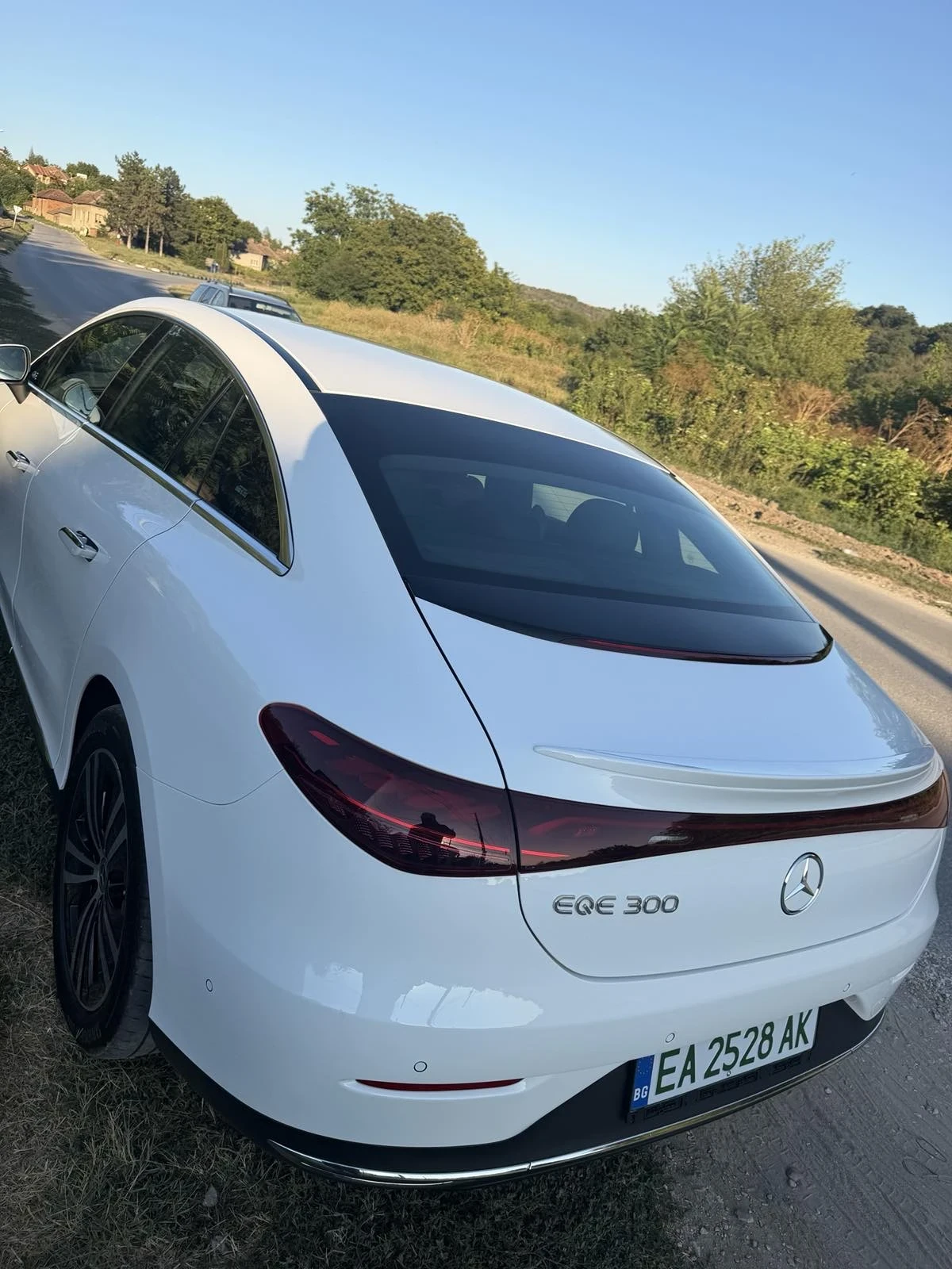 Mercedes-Benz EQE, снимка 4 - Автомобили и джипове - 55694479