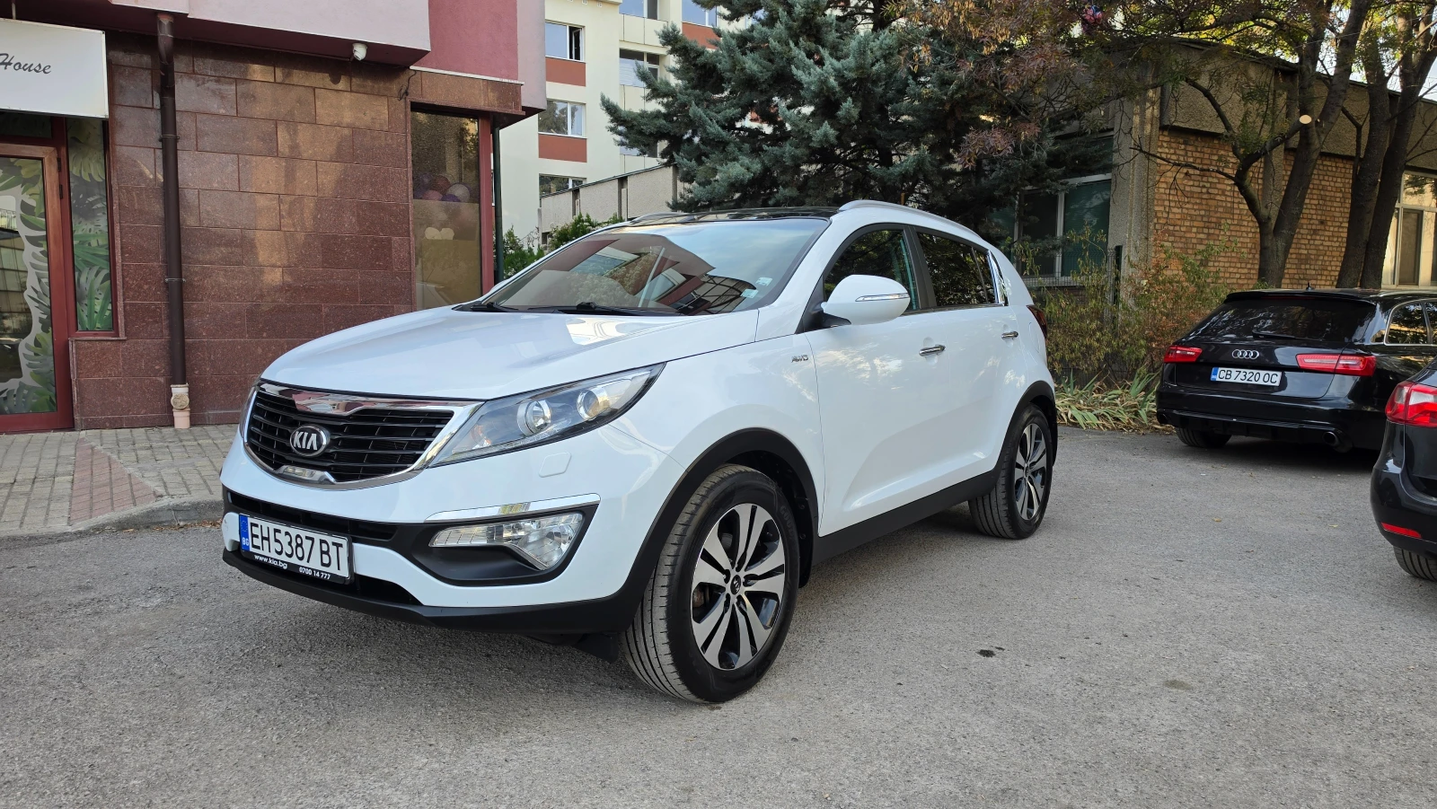 Kia Sportage 2.0 163 к.с. 4WD | ПАНОРАМА | КОЖА | FULL EXTRAS |