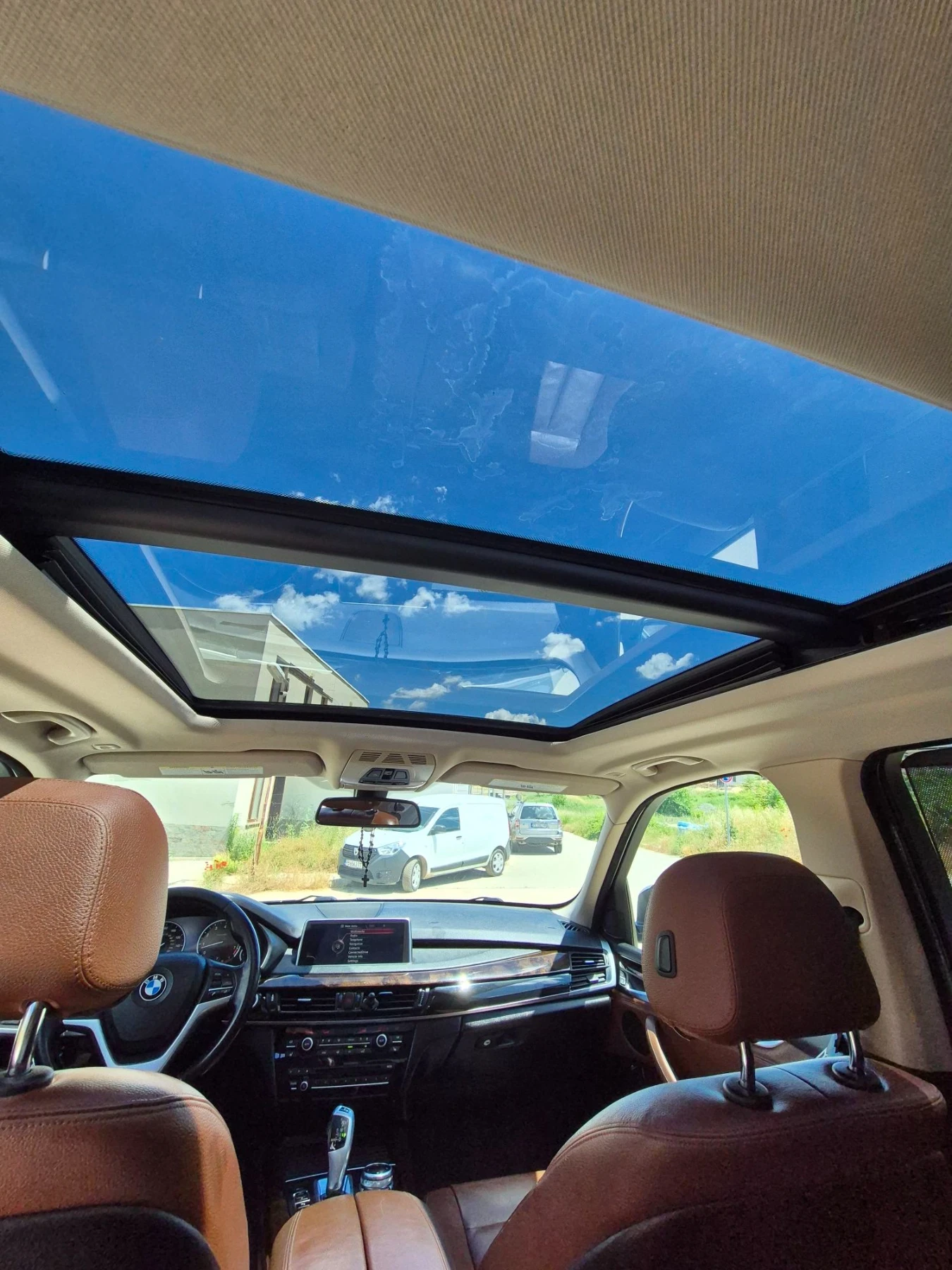 BMW X5 3.5 i / 306�� / 360 ������ / Head up / Keyless Go | Mobile.bg � ����������� 15