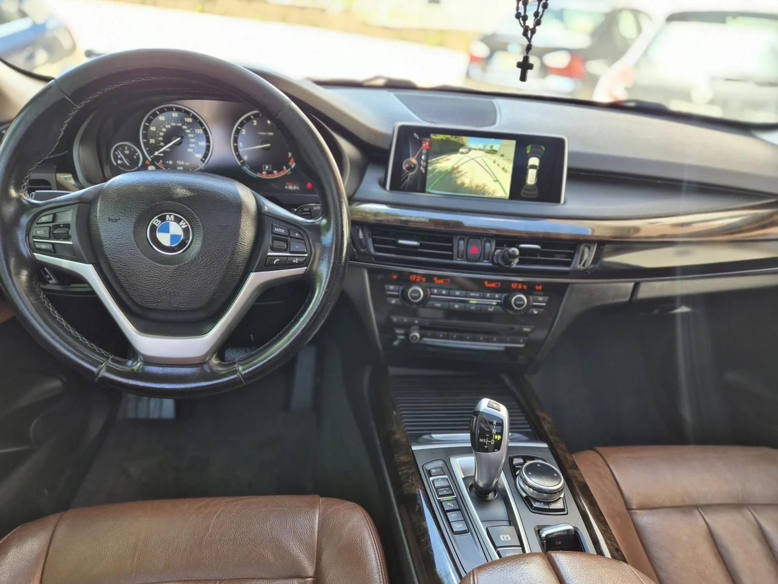 BMW X5 3.5 i / 306�� / 360 ������ / Head up / Keyless Go | Mobile.bg � ����������� 13