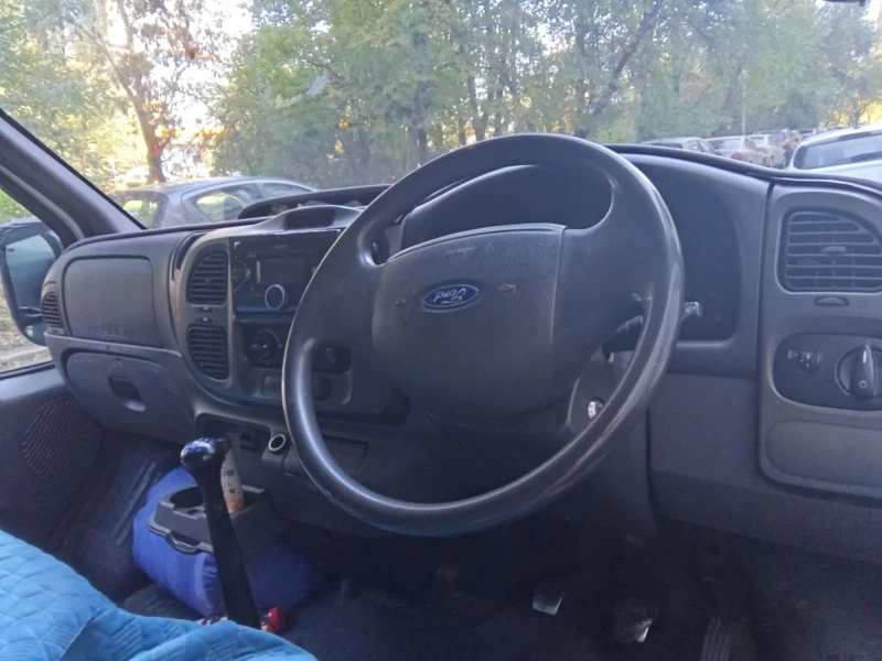 Ford Transit Фургон, снимка 6 - Бусове и автобуси - 47279371