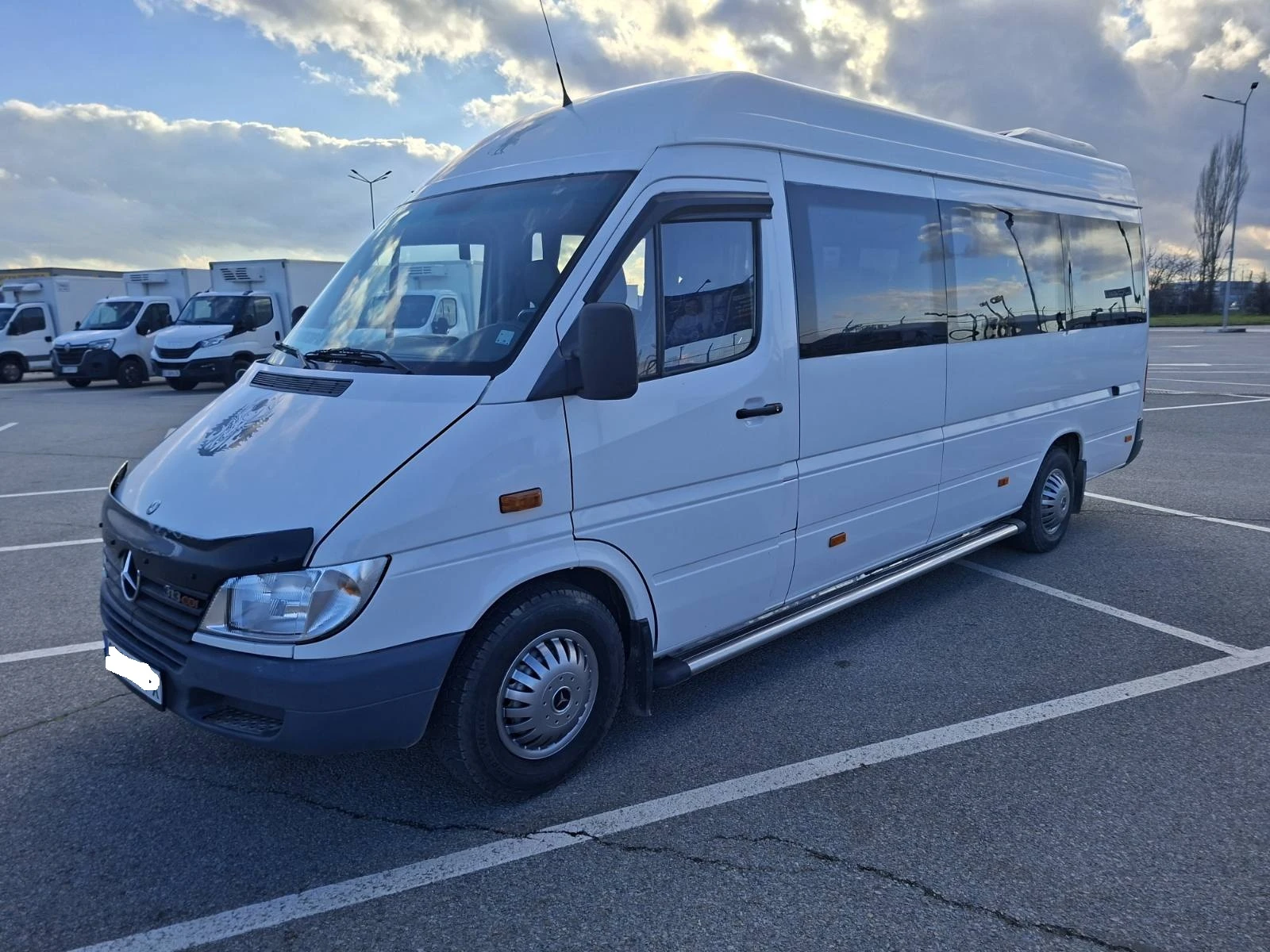 Mercedes-Benz 313, снимка 2 - Бусове и автобуси - 53721792