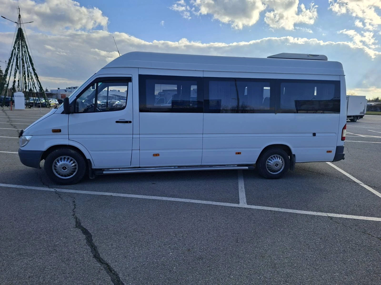 Mercedes-Benz 313, снимка 5 - Бусове и автобуси - 53721792