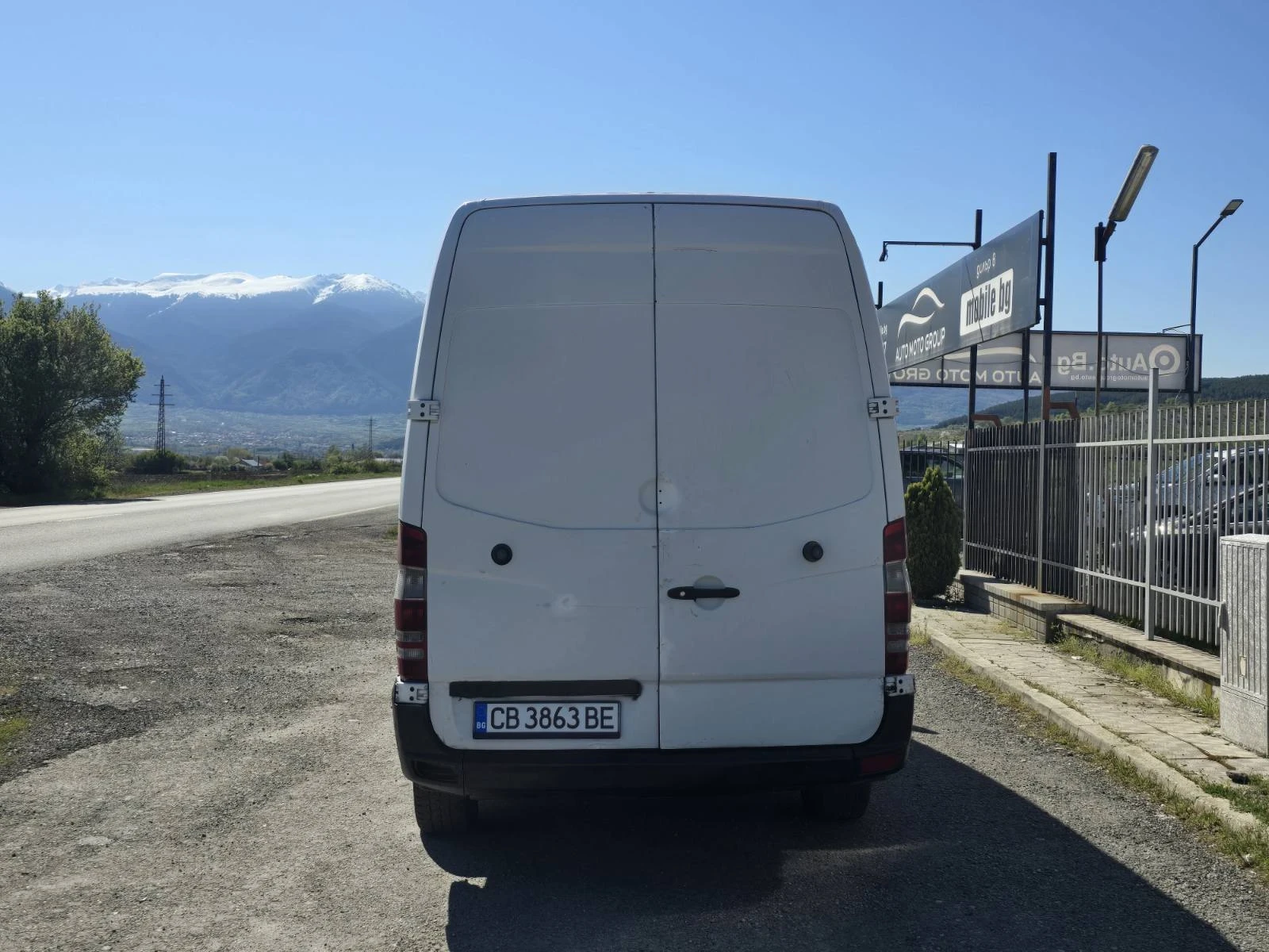 Mercedes-Benz Sprinter 318 3.0д 184 кс автомат хладилен , снимка 4 - Бусове и автобуси - 54864122