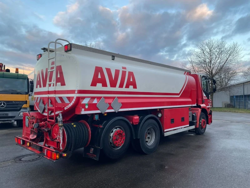 Iveco Magerus 26.420 / EEV/ ADR / три клетки / 18500 литра, снимка 10 - Камиони - 48908544