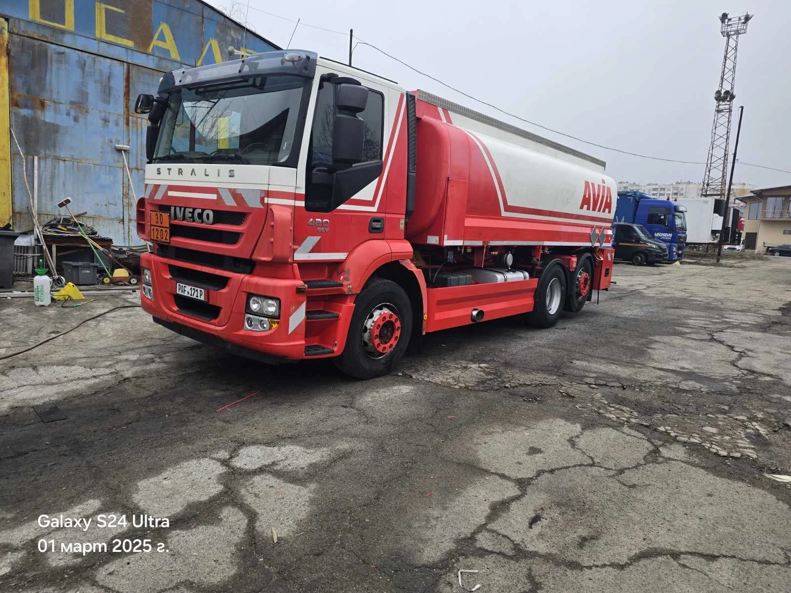Iveco Magerus 26.420 / EEV/ ADR / три клетки / 18500 литра, снимка 1