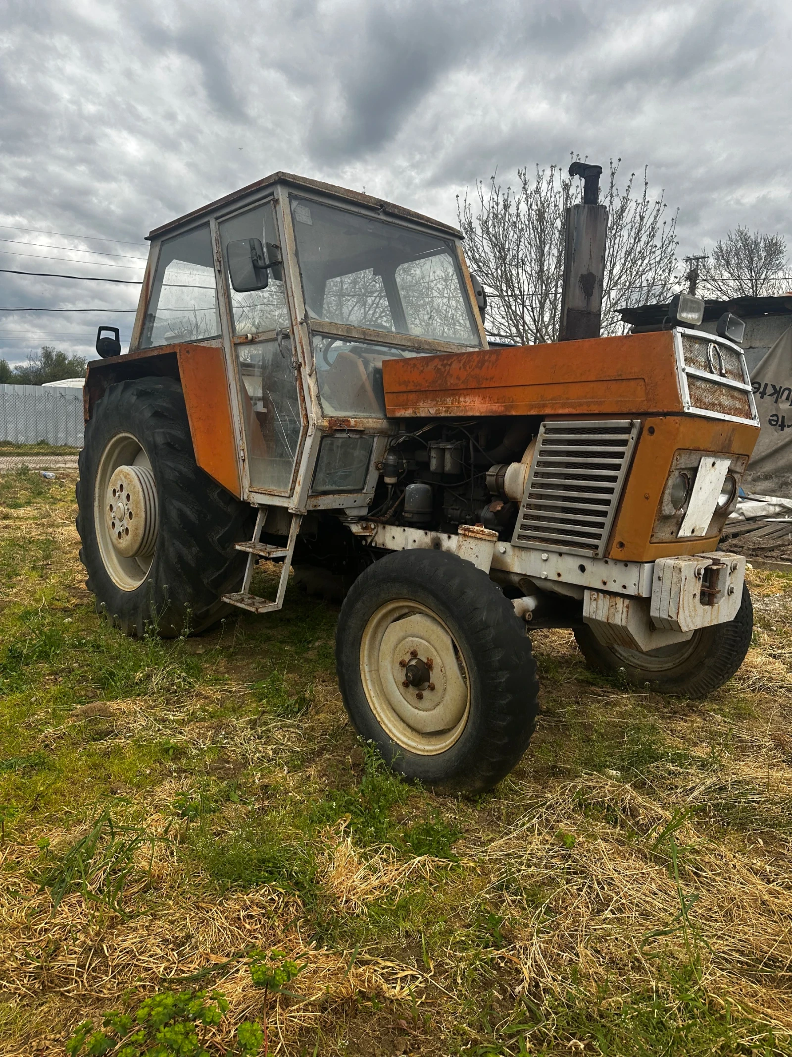 ������� Zetor URUS C-385 | Mobile.bg � ����������� 2