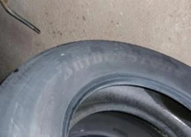 Гуми, снимка 10