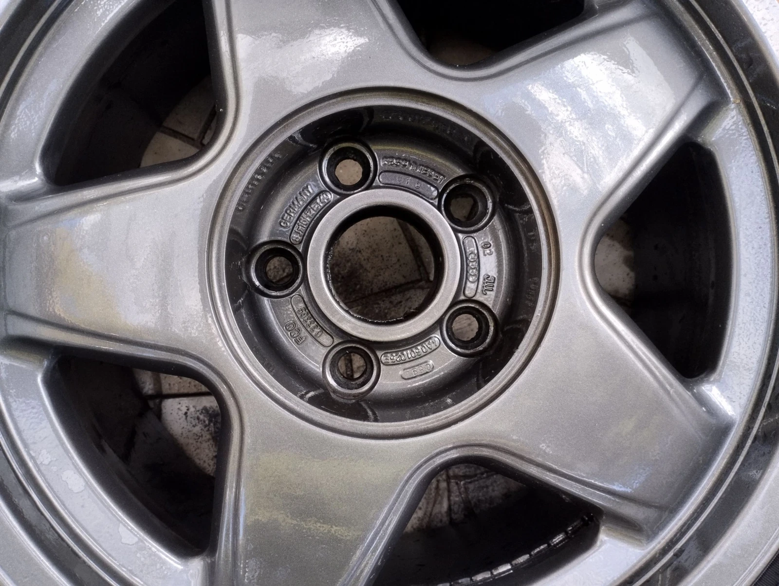 ���� � ������ 225/45R16 �� Audi S6 | Mobile.bg � ����������� 15