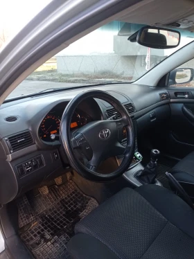 Toyota Avensis 2.0D4D 126к.с, снимка 15