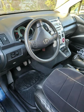 Toyota Corolla verso 2.00D4D, снимка 6
