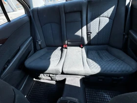 Mercedes-Benz E 220, снимка 10