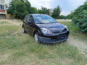 Обява за продажба на Ford Fiesta 1.3i ~2 490 лв. - изображение 1