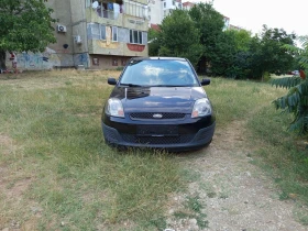 Обява за продажба на Ford Fiesta 1.3i ~2 490 лв. - изображение 1