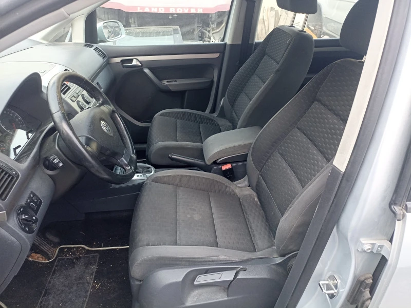 VW Touran 1.9, 2.0ТДИ 1, 6FSI, снимка 9 - Автомобили и джипове - 42710417