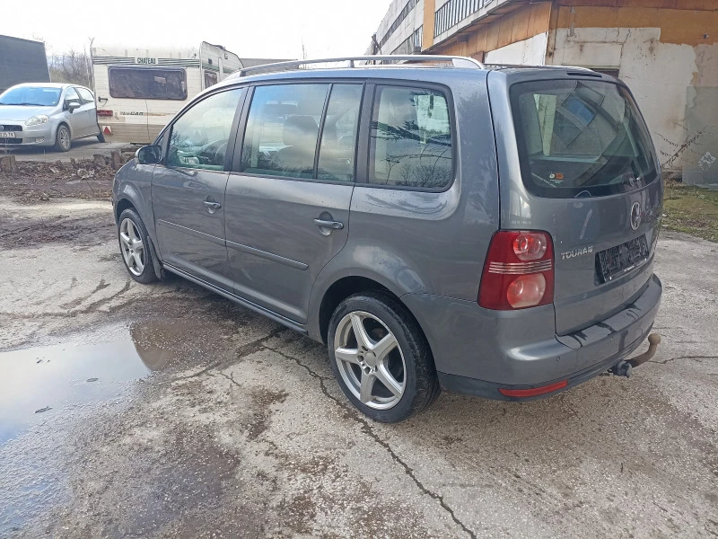 VW Touran 1.9, 2.0ТДИ 1, 6FSI, снимка 5 - Автомобили и джипове - 42710417