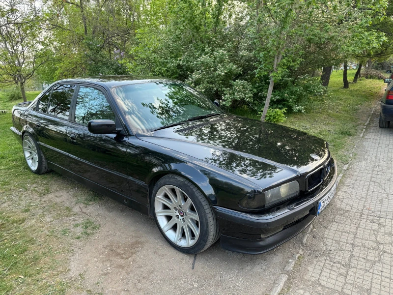 BMW 740, снимка 3 - Автомобили и джипове - 47807102