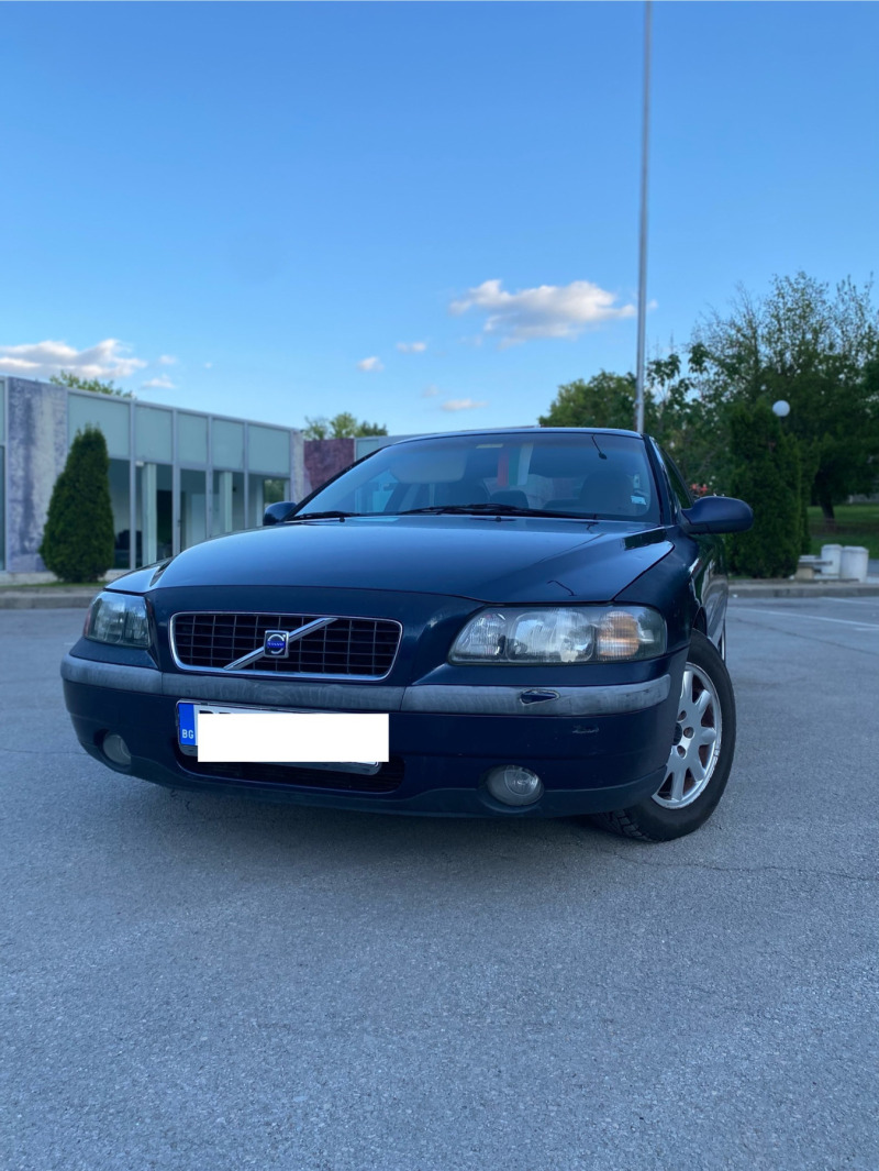 Volvo S60, снимка 3 - Автомобили и джипове - 46280585