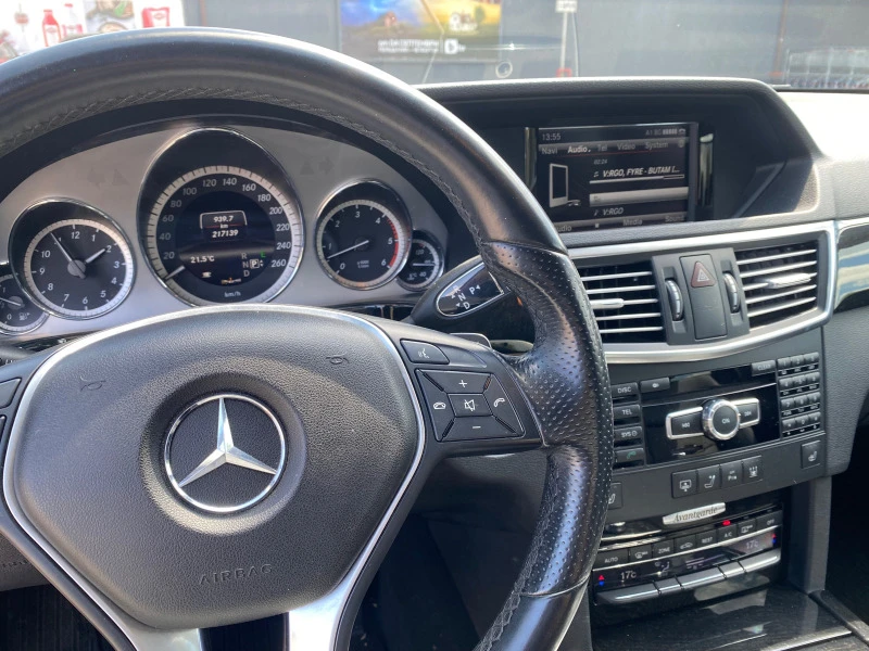 Mercedes-Benz E 350, снимка 4 - Автомобили и джипове - 48497484