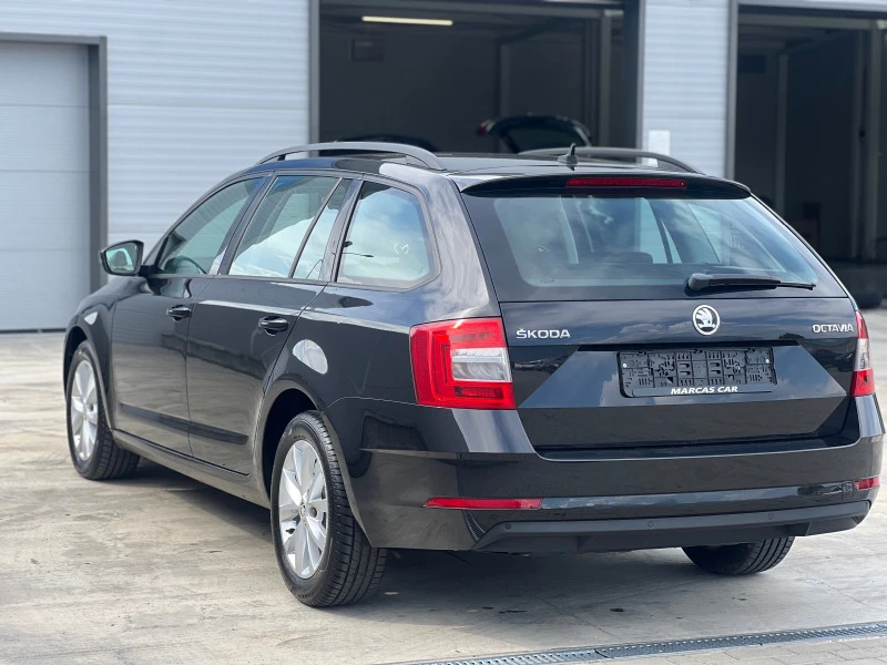 Skoda Octavia 1.6TDI Автоматик EURO6B ТОП !!! ЛИЗИНГ!!!, снимка 6 - Автомобили и джипове - 46367572