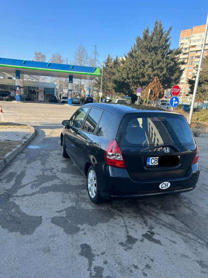 Honda Jazz, снимка 2 - Автомобили и джипове - 49045466