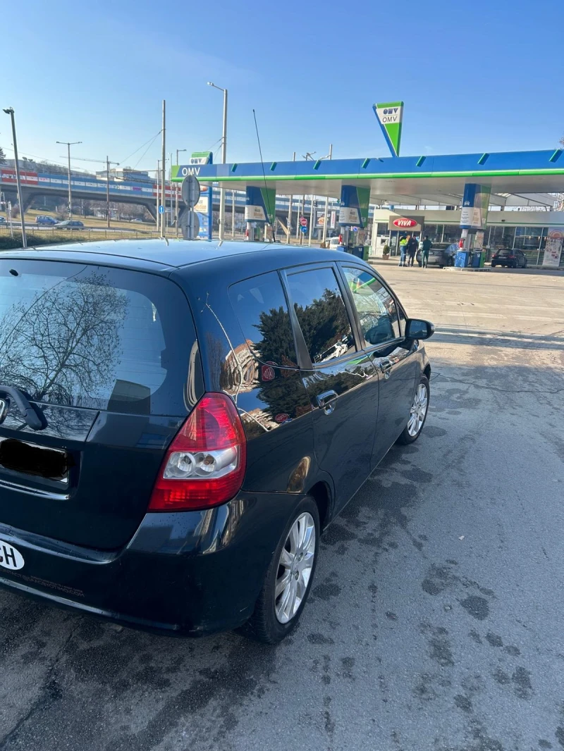 Honda Jazz, снимка 4 - Автомобили и джипове - 49045466