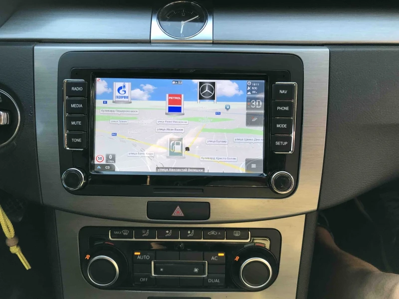 VW Passat, снимка 14 - Автомобили и джипове - 52103861