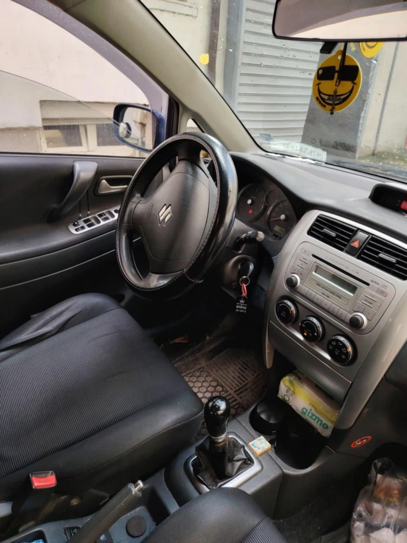 Suzuki Liana, снимка 7 - Автомобили и джипове - 52777562