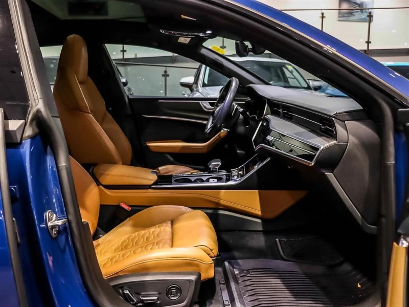 Audi Rs7 * Warranty Nov 29, 2028| Dynamic&Black Pack * CARF, снимка 12 - Автомобили и джипове - 52959373