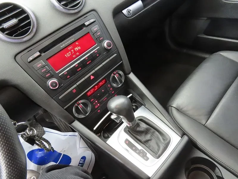Audi A3 2.0, снимка 9 - Автомобили и джипове - 54547637
